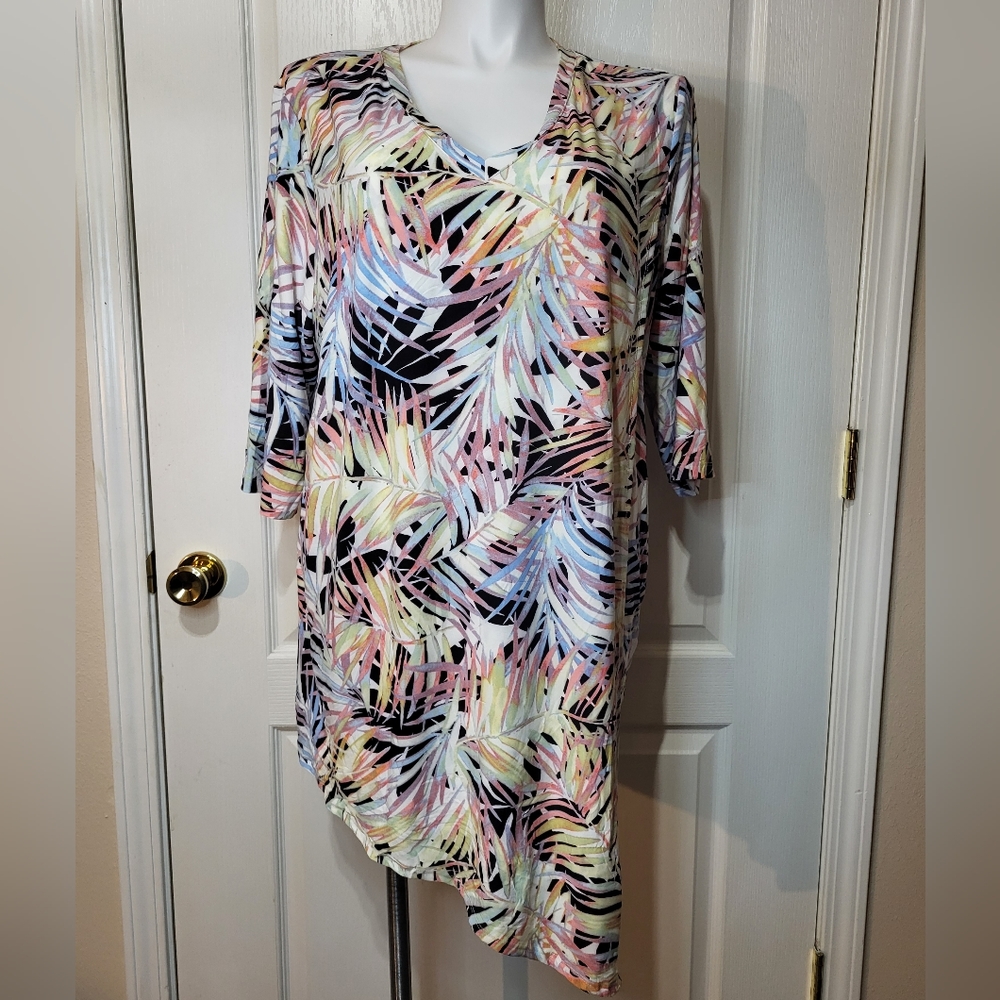 Attitude Floral Top Tunic